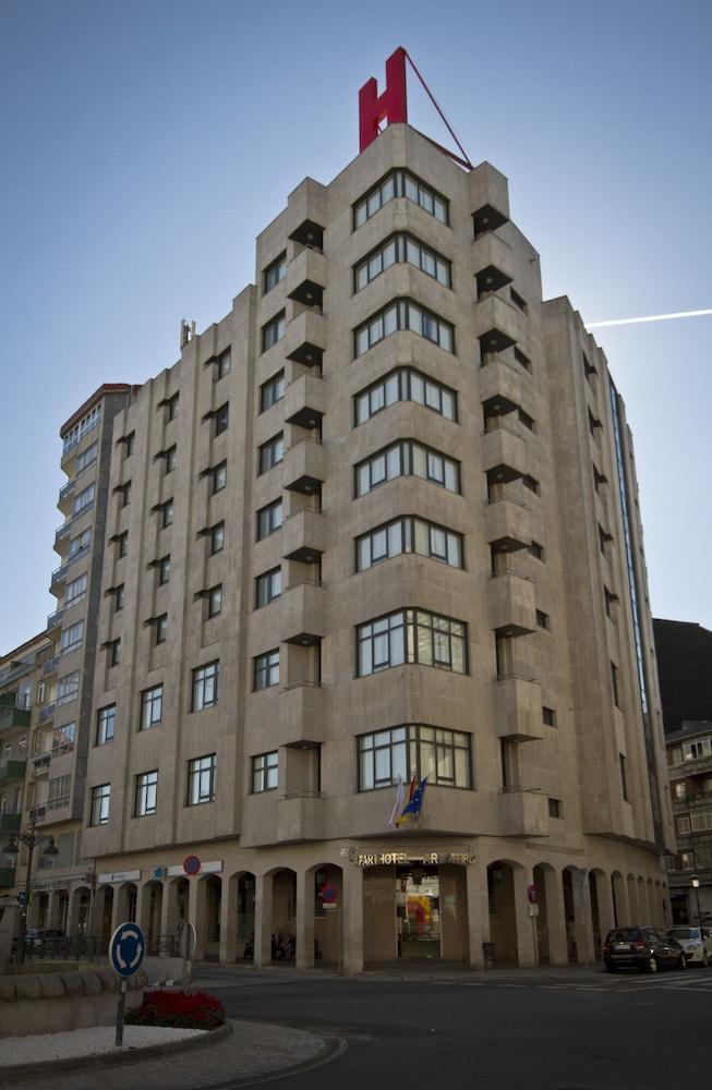 Aparthotel Arenteiro Carballino Exterior photo