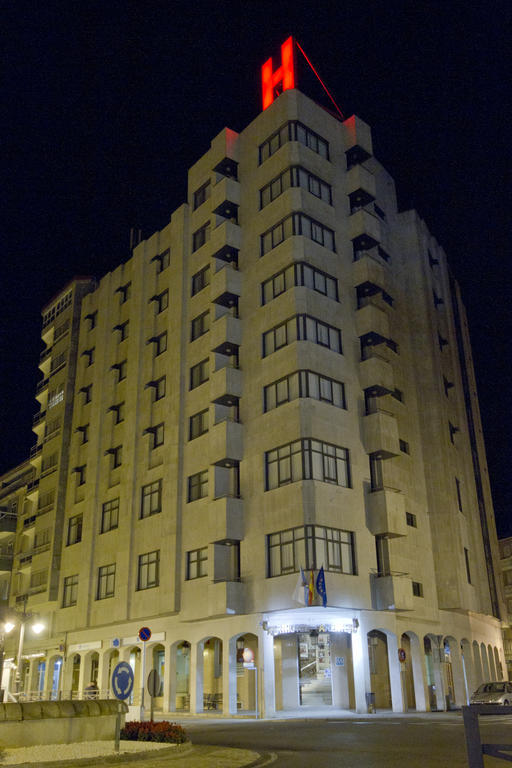 Aparthotel Arenteiro Carballino Exterior photo
